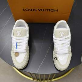 Picture of Louis Vuitton Shoes _SKULVsz38-45WM080813056